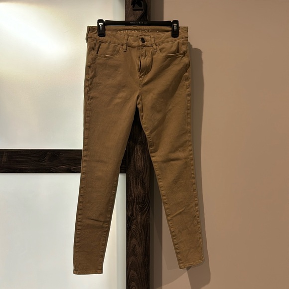 AE 360 next level stretch khaki color hi-rise jegging size 6 - Picture 1 of 4